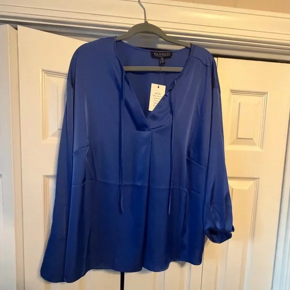 NWT Eloquii tie neckline satin blouse sz 16 cobalt - Picture 7 of 7